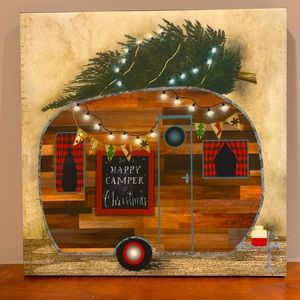 Happy Camper Christmas Wall Decor
